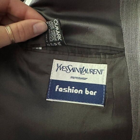 Vintage Yves Saint Laurent YSL Grey Striped Wool Preppy Sport Coat Blazer 40R - Picture 2 of 10